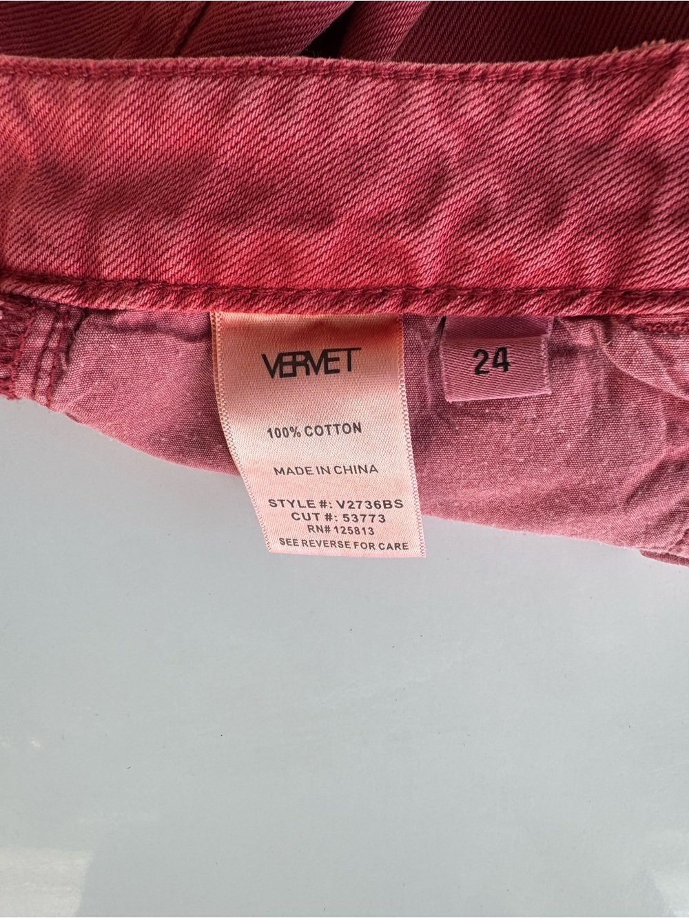 Women’s Red Distressed Ankle Jeans - Picture 4 of 4